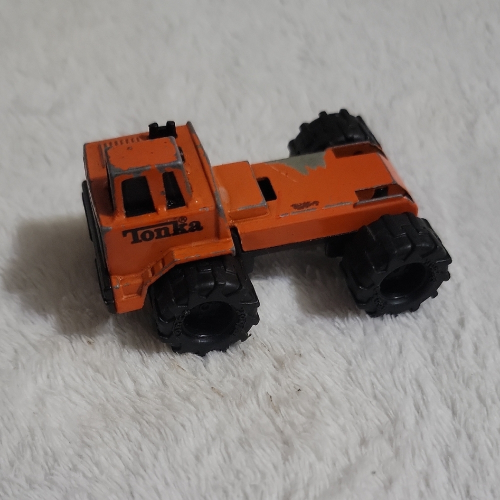 Vintage 1992 Tonka Mini Truck Construction Dirt Mover